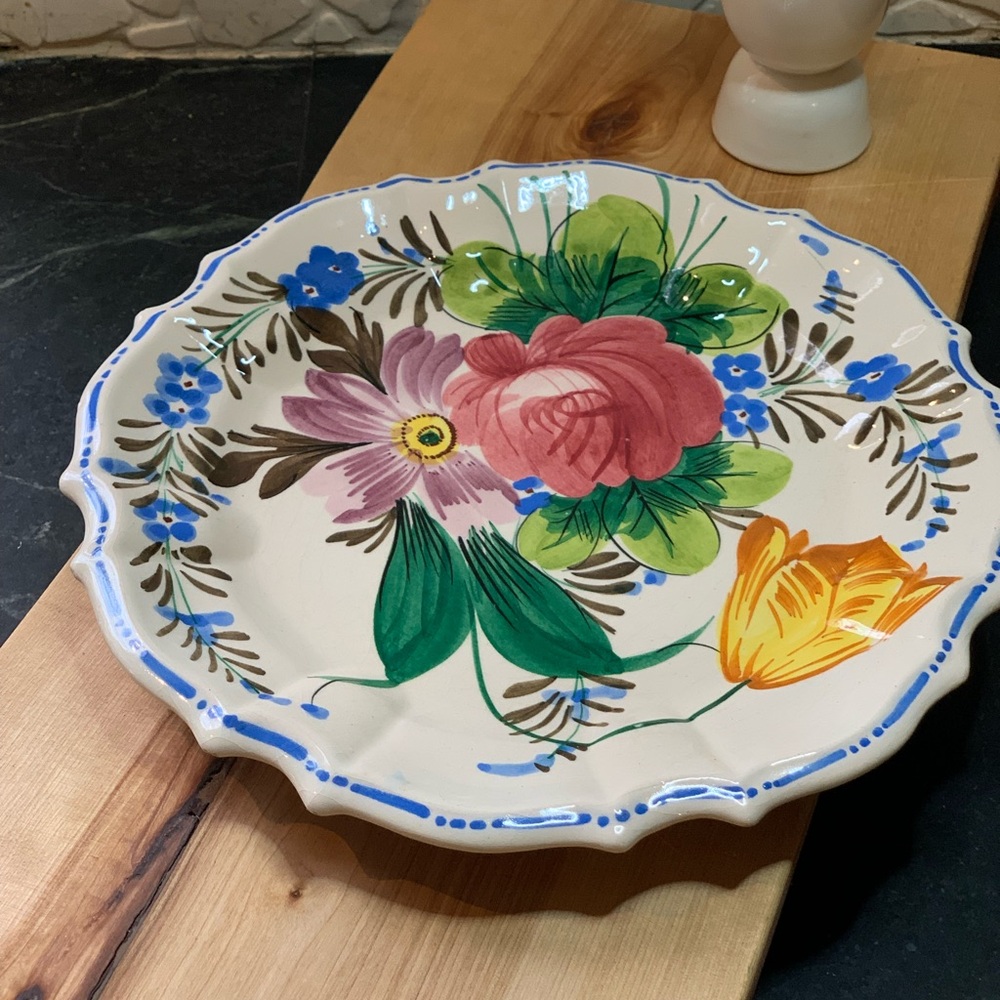 VINTAGE HAND PAINTED ITALIAN PLATE | Painted in